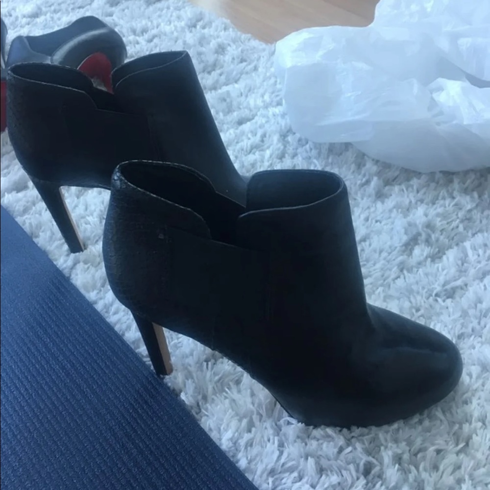 Vince camuto boot heels